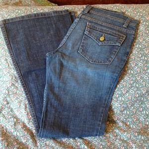 Cute pair of Limited Jeans!