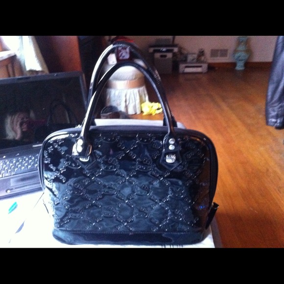 Hello Kitty (Embossed ) Bowler Bag ( NEW - Picture 3 of 4