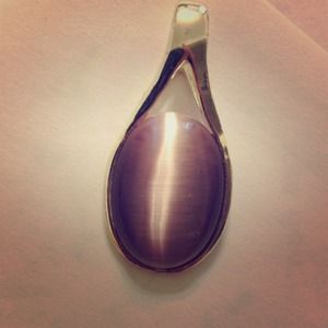 Purple/ lilac pendent.
