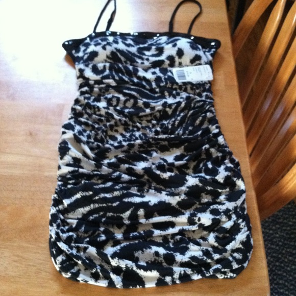 ⚠SOLD⚠Cocktail dress zebra print fits like a med