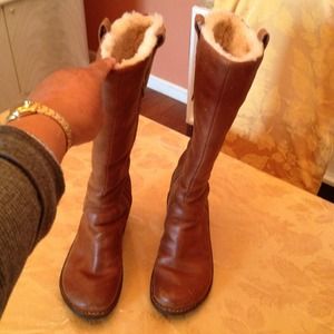 REDUCED!!!Brown Uggs !!!!!!