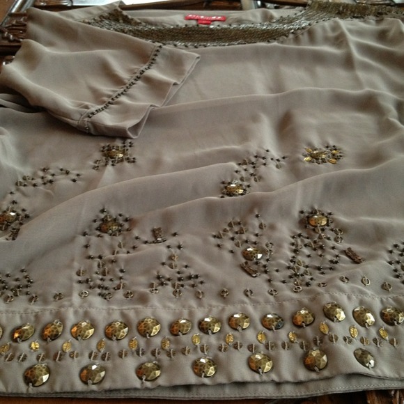 Hand beaded top - Picture 2 of 4
