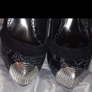 ❌Sold❌❌jayvljayCarlos Santana heels