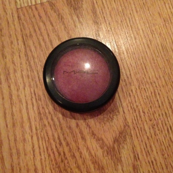 🌟Sold🌟MAC Mineralize Blush Love Thing