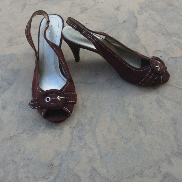 Brown suede look peep toe heels :)