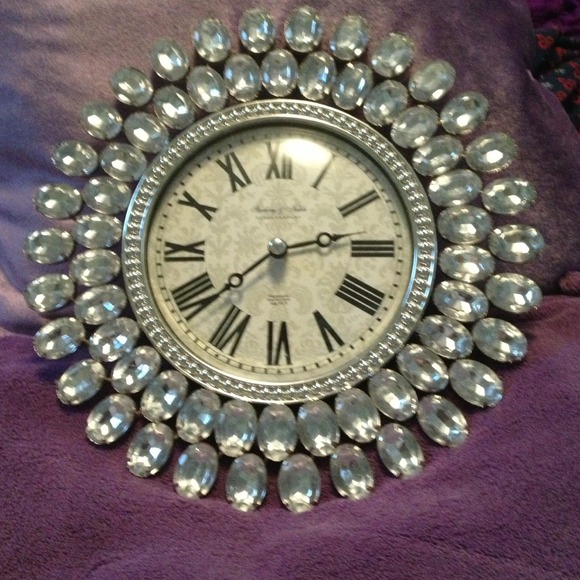 Bling wall clock
