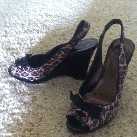 Shoes - Picture 1 of 1