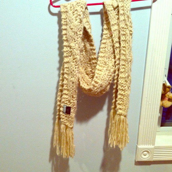 Cream Knitted Scarf