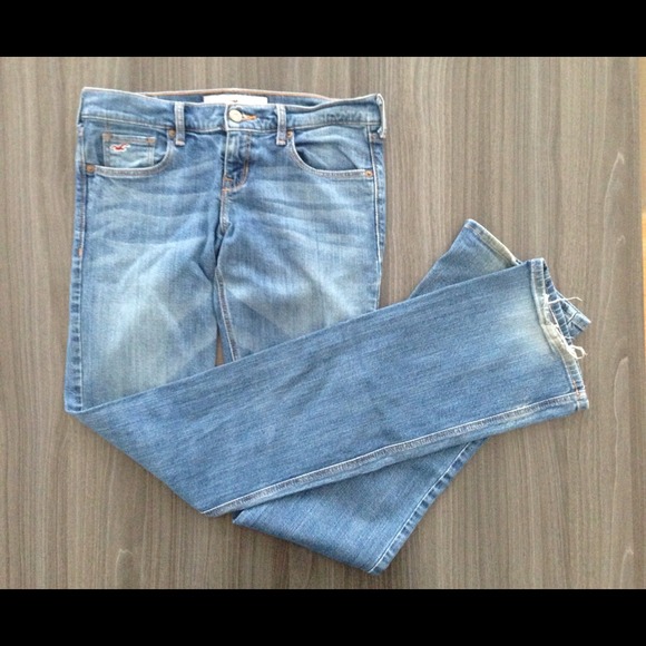 Hollister jeans!!