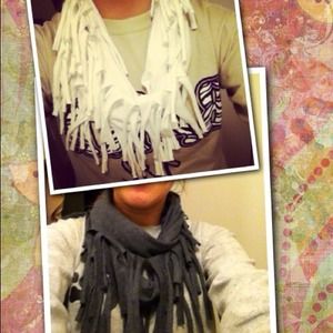 Two fring scarfs