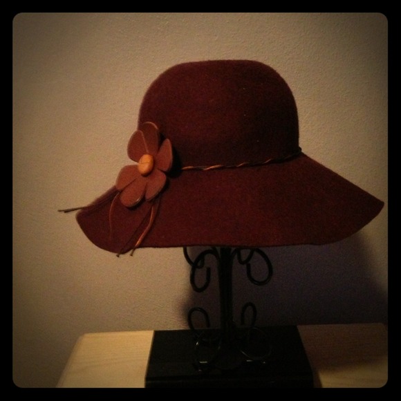 100% Wool 70's Style Hat