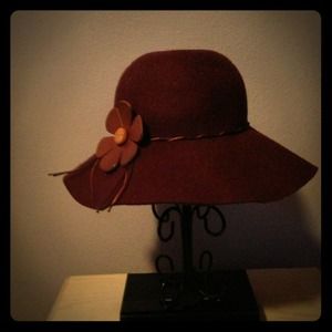 100% Wool 70's Style Hat