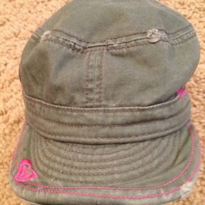 Olive green Roxy hat