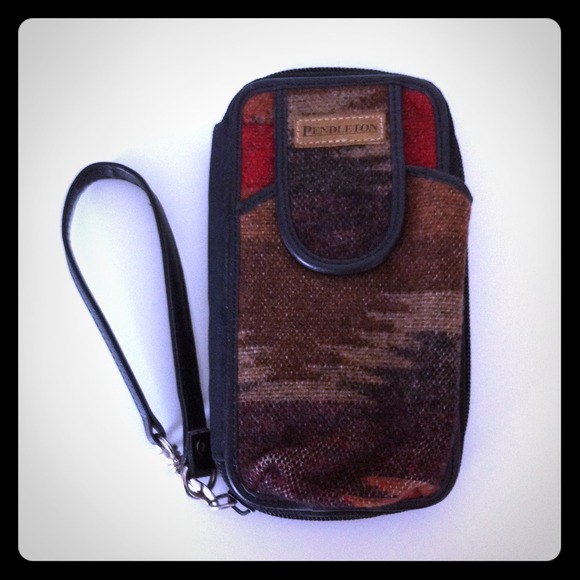 Pendleton Wristlet