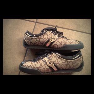 Tennis shoes from guess.