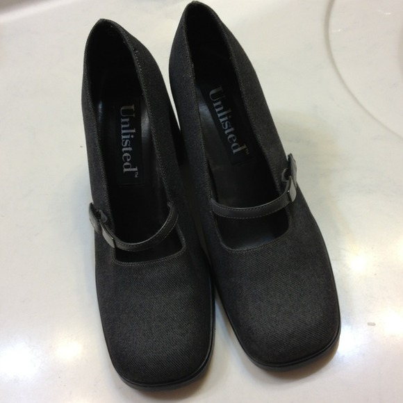 Grey shoes