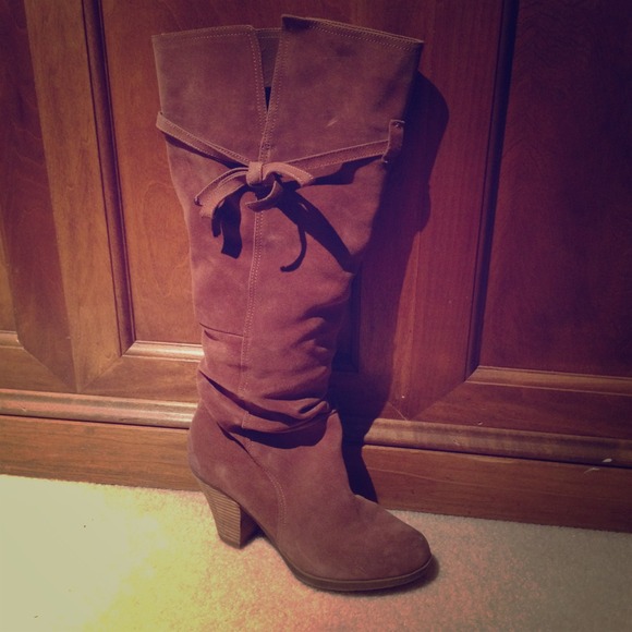 Report Lasara boots, taupe