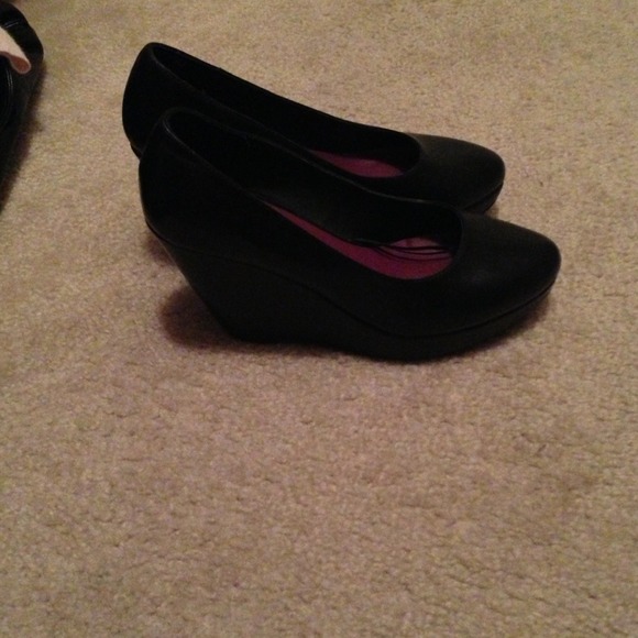 ***Shoe Bundle*** - Picture 3 of 4