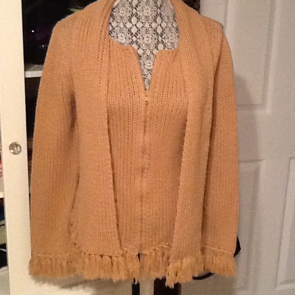 SOLD - Picture 3 of 4