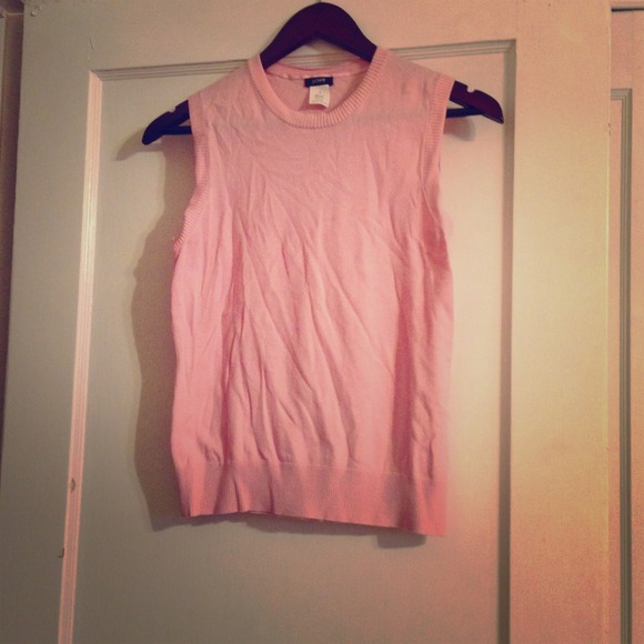 J Crew sleeveless top pink 😍 so cute😉