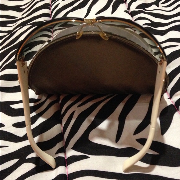 Gucci sunglasses limited edition
