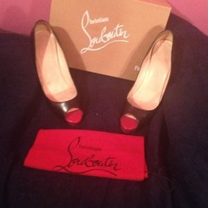 Red Bottom Heels!!!!! Authentic!!!!!!! Reserved