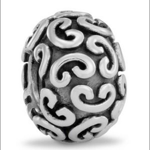 Pandora Feeling Groovy Charm
