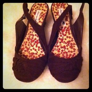 American Eagle Heels