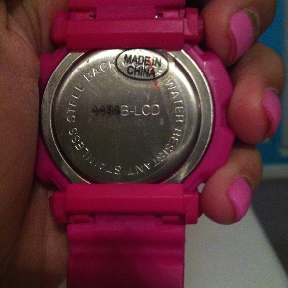 Pink G-Shock - Picture 3 of 4