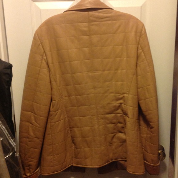 Salvatore Ferragamo Quilted Leather Jacket - Picture 3 of 3