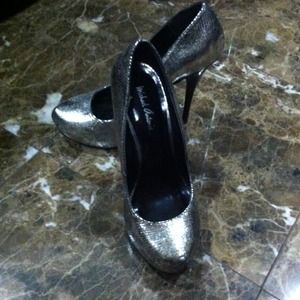 Michael antonio Shoes - 🙊*Reduced**Michael Antonio size 7 high heels Michael antonio Shoes - 🙊*Reduced**Michael Antonio size 7 high heels