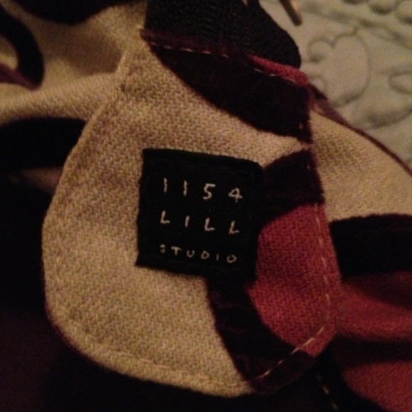 1154 Lill Studio Handbag Large Tote - Picture 3 of 3