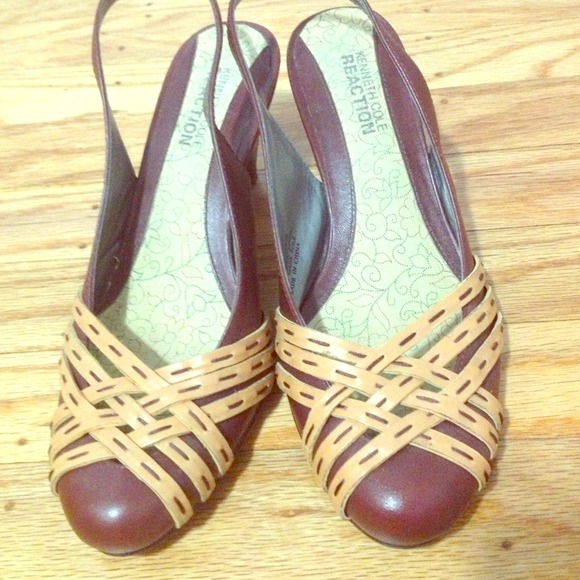 !!!SOLD!!! Kenneth Cole shoes - Picture 1 of 3