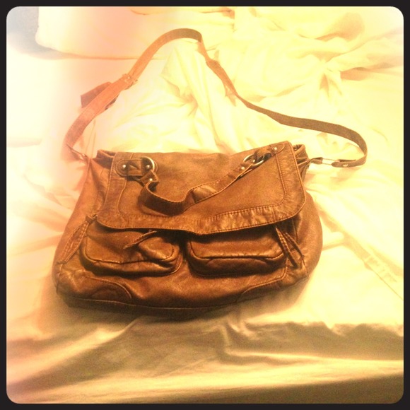 Brown Messange for Trivera