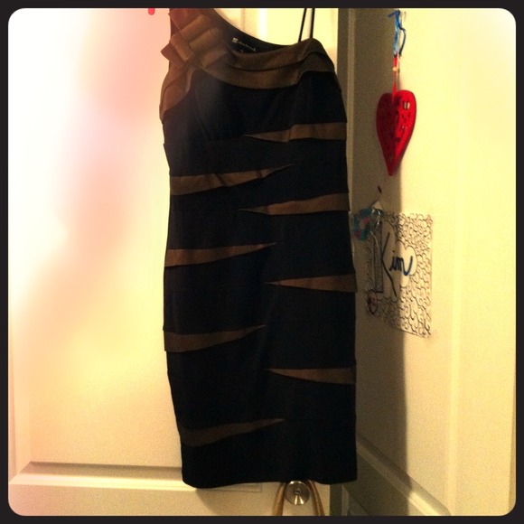 Party dress - Picture 1 of 1