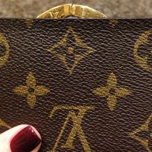 ***SOLD***Additional pics of LV wallet