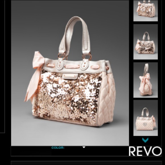 Looking for this bag!!