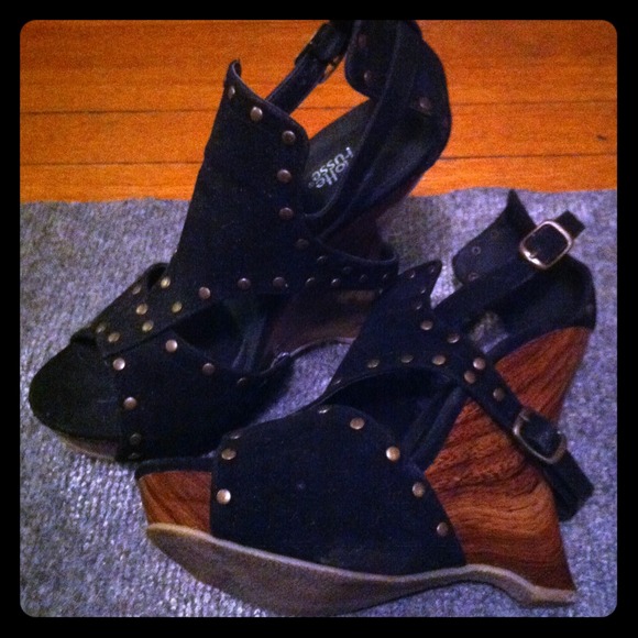 Charlotte Russe Shoes - 💵 Studded Wood and Suede Wedge Sandals