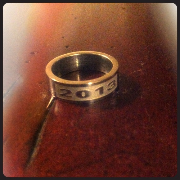 2013 Graduation ring