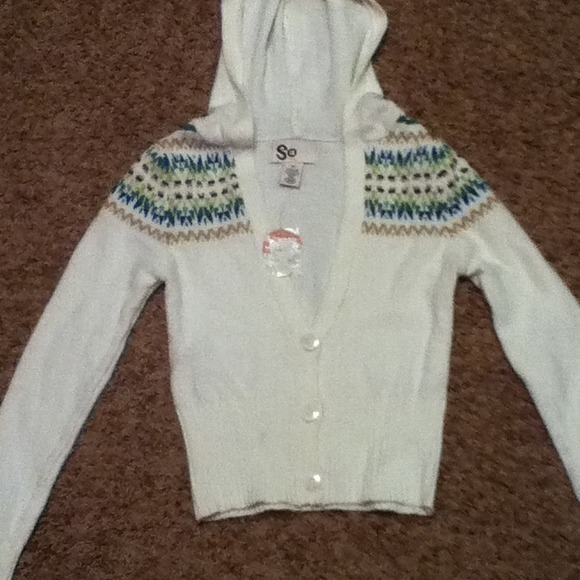 Cardigan sweater