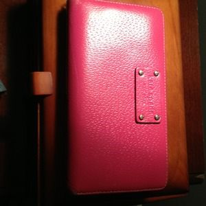 Kate Spade zip wallet
