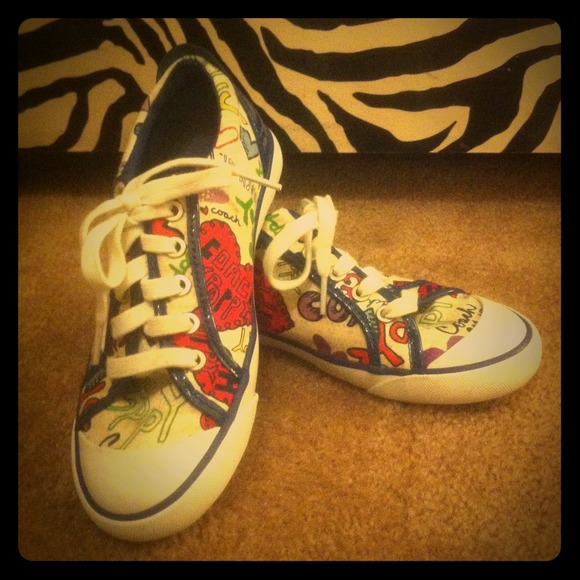REDUCED Authentic COACH Poppy Sneakers SZ 6