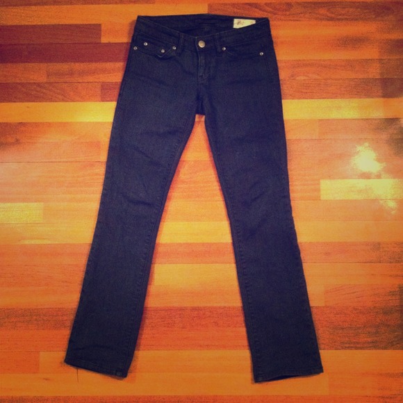 Gap Straight-leg Colored Jeans! NAVY! Size: 1R