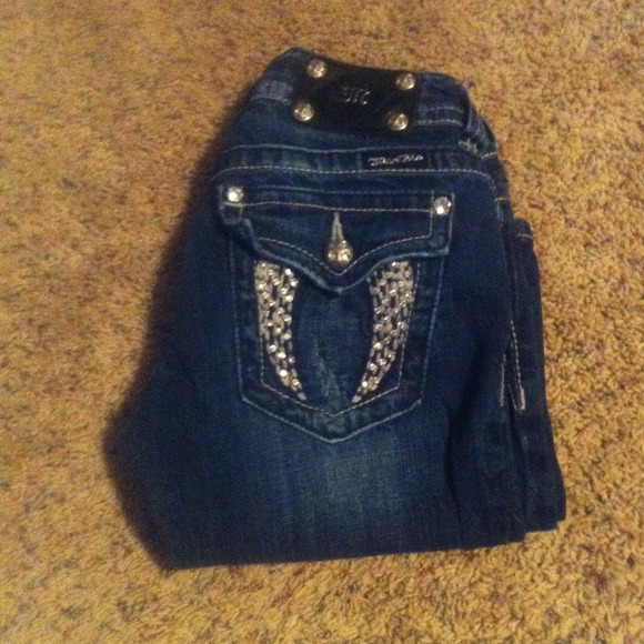 Size 27 miss me jeans