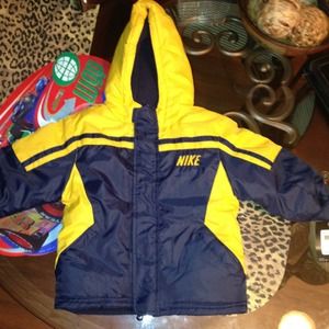 New Nike jacket toddler size 2t