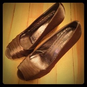 Nordstrom brown satin cork wedges
