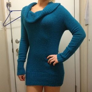 Turquoise Rue 21 long sweater