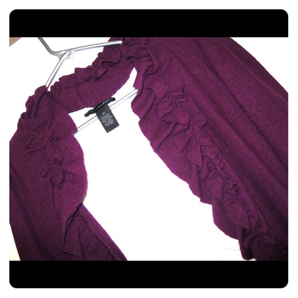 Like new! Purple jacket with ruffle detail