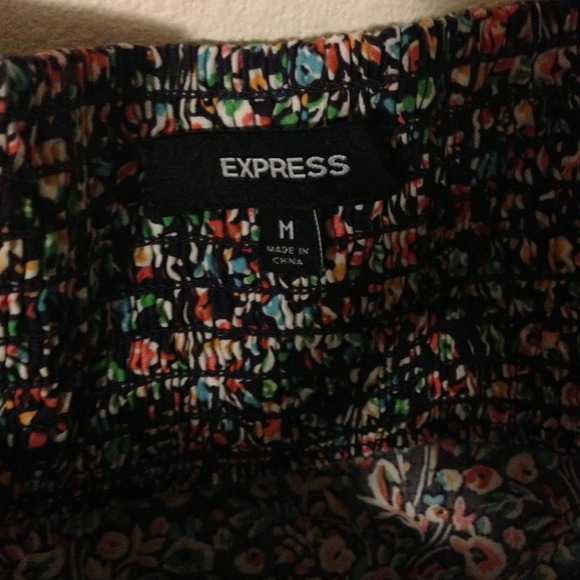 Express dress - Picture 2 of 2