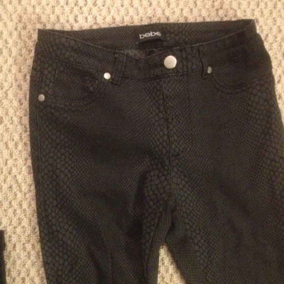 BEBE jean